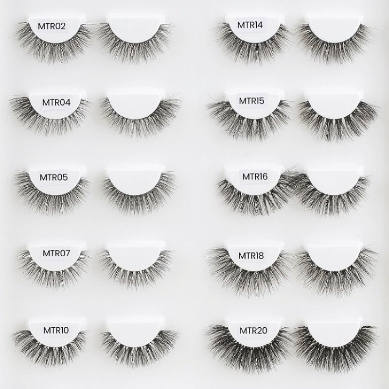 Natural Volume Lashes 