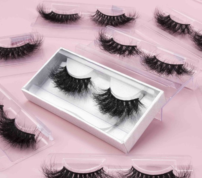 What Are Mink Lashes? Definition, Materials, and Why They Matter for Lash Brands